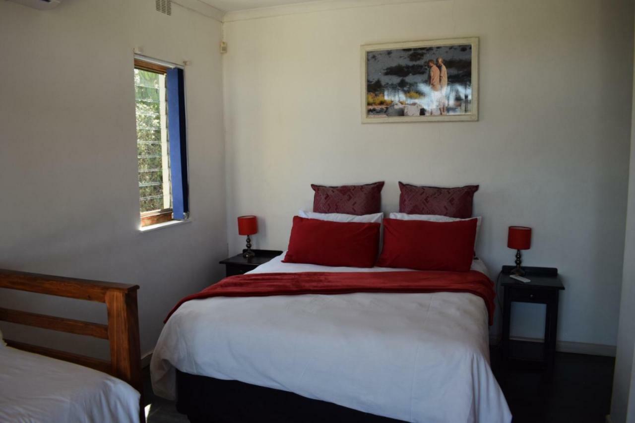 Oudtshoorn Homestay Accommodation Eksteriør billede